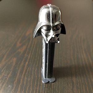 FREE ADD-ON WITH PURCHASE Darth Vader Star Wars Pez Dispenser